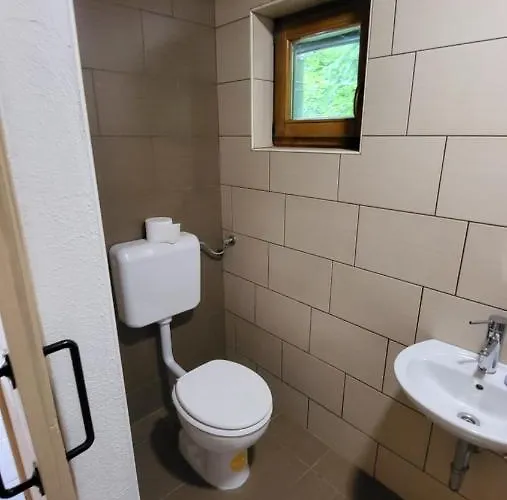 Glamping Fikfak * Bled